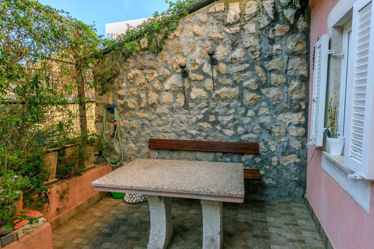 Apartments Villa 7 Crikvenica Exteriör bild