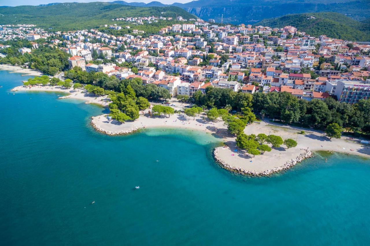 Apartments Villa 7 Crikvenica Exteriör bild