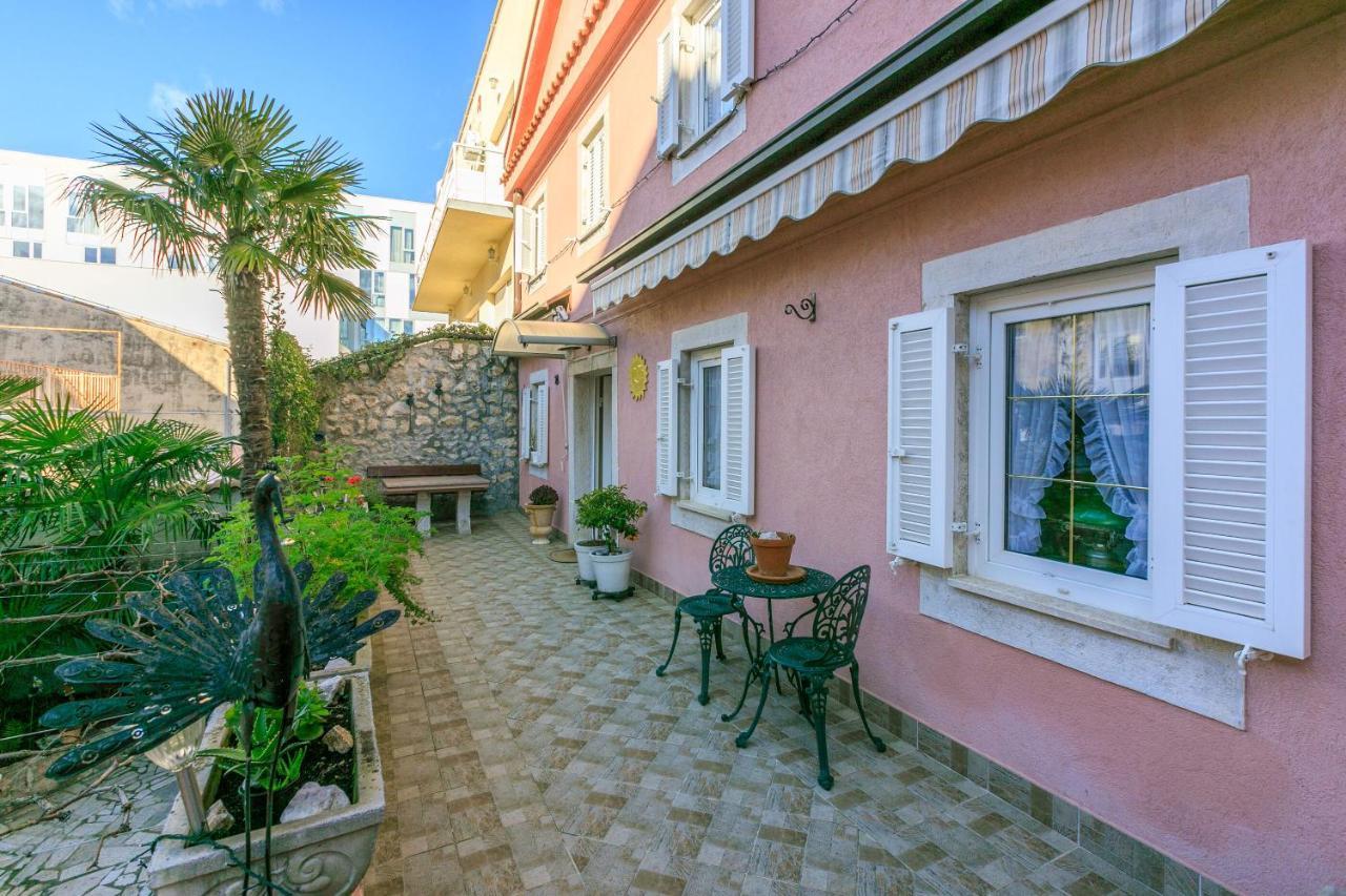 Apartments Villa 7 Crikvenica Exteriör bild